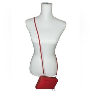 Wilson’s leather red crossbody!